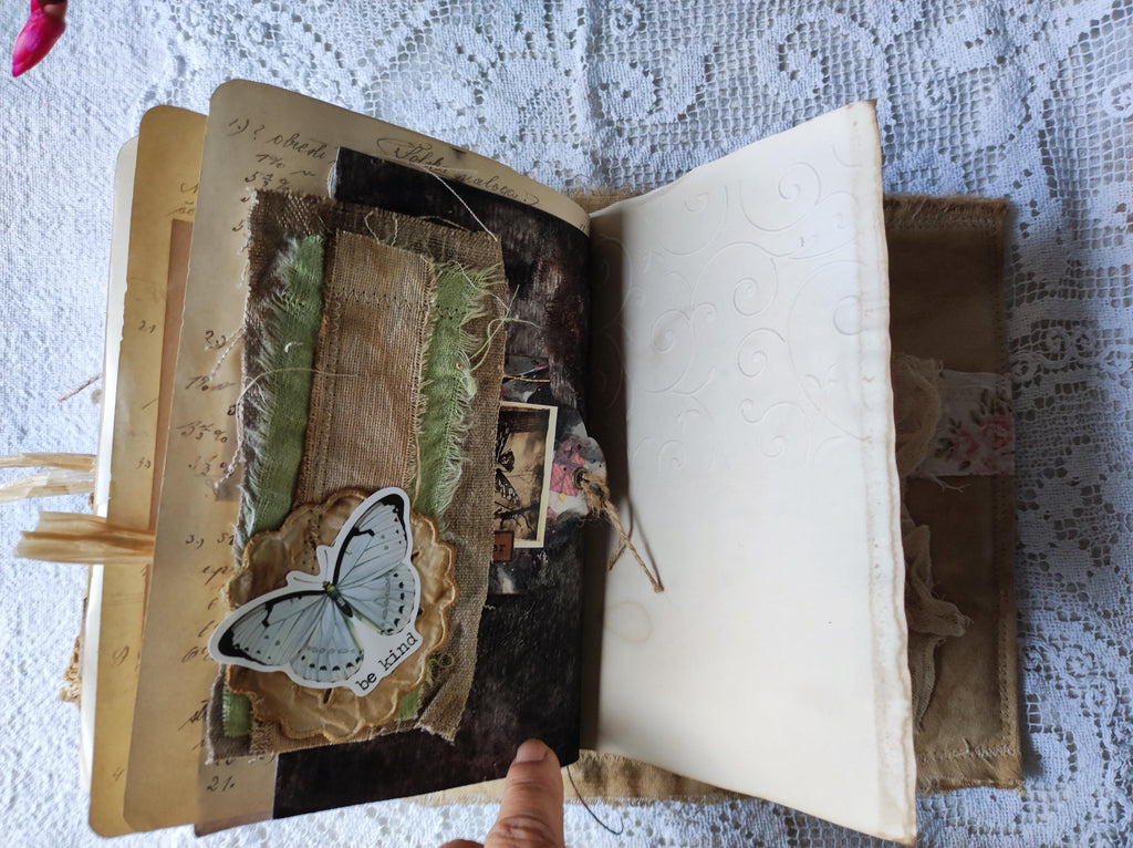 Handmade Linen Junk Journal: Vintage Lace Diary, Grungy Art Book