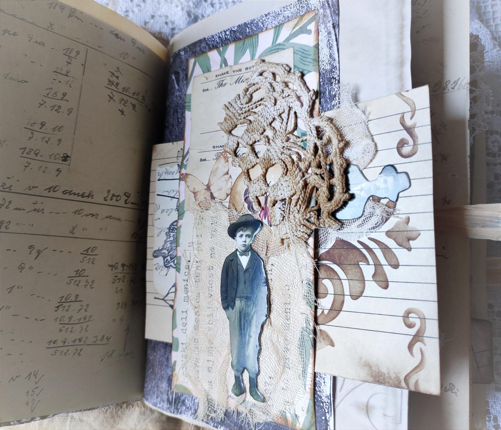 Handmade Linen Junk Journal: Vintage Lace Diary, Grungy Art Book