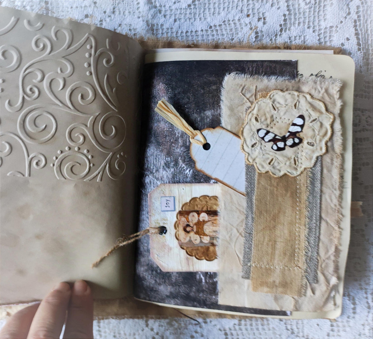 Handmade Linen Junk Journal: Vintage Lace Diary, Grungy Art Book