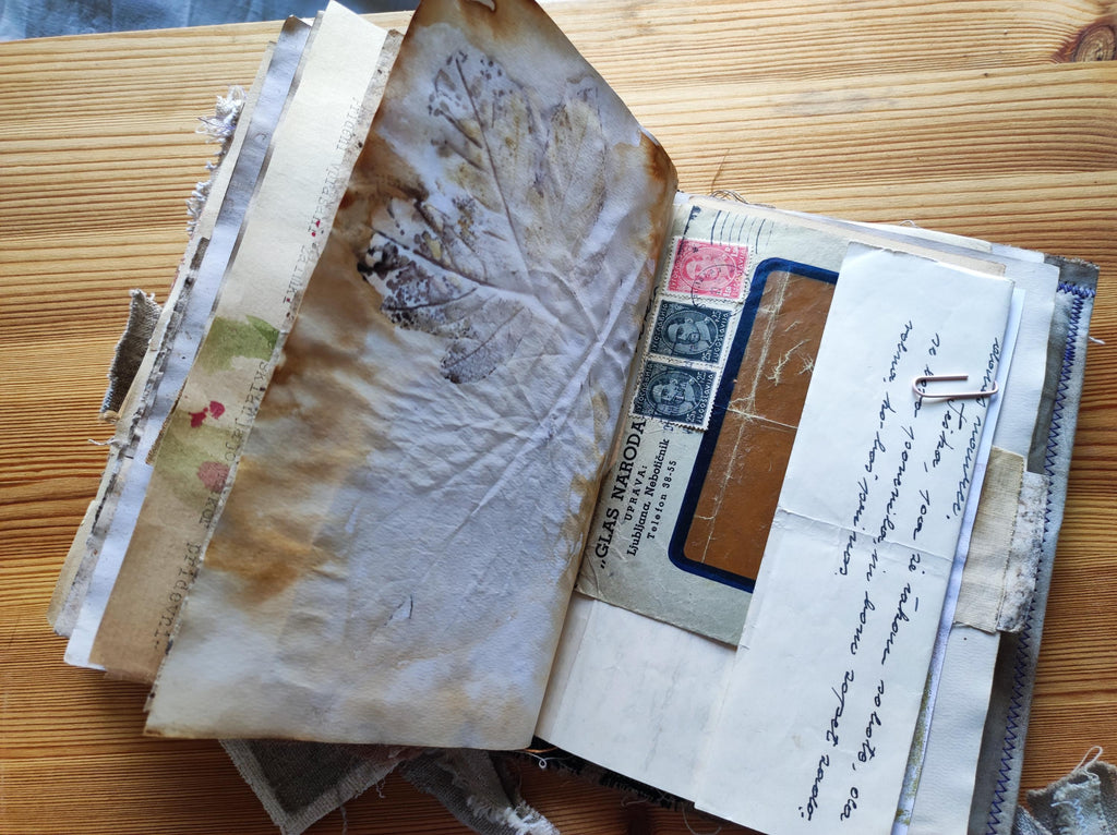 Handmade Linen and Lace Junk Journal: Vintage Style Art Book
